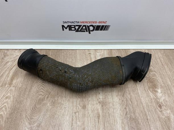 Патрубок впускной левый Mercedes W221 S 221 a2730900382