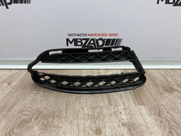 Решетка дхо правая Mercedes W221 a2218851822