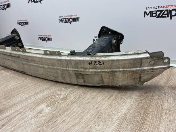 Усилитель переднего бампера Mercedes W221 S 221 a2216203186