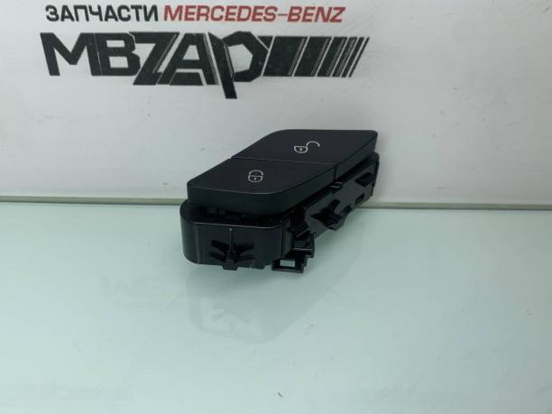 Кнопка блокировки двери левая Mercedes W222 a2229051451