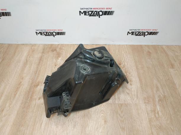 Корпус блока предохранителей Mercedes W221 a2215400224