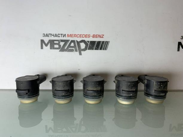 Датчик парковки Mercedes W212 W222 a0009059300