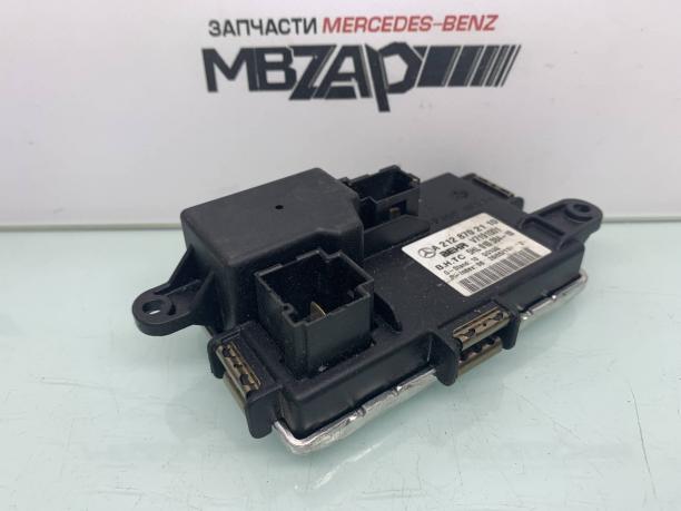 Реле моторчика печки печки Mercedes W212 a2128702110