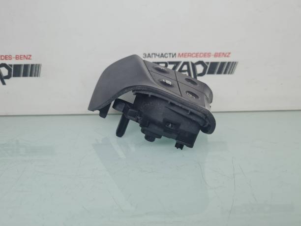 Блок кнопок руля Mercedes W164 a1648207910