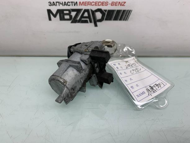 Личинка замка с ключом Mercedes W204 C 204 a2047600677