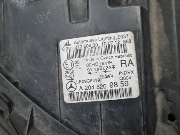 Фара правая Mercedes W204 C 204 галоген a2048209859