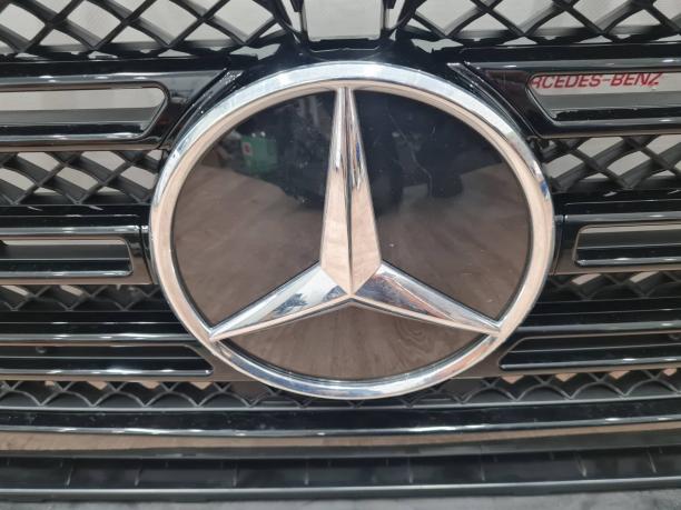 Решетка радиатора Mercedes W463 a4638880800