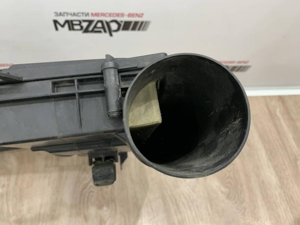 Корпус воздушного фильтра Mercedes X164 GL 164 a2730901001