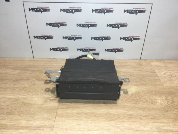 CD changer Mercedes w211 w219 E CLS 211 219 a2118706189