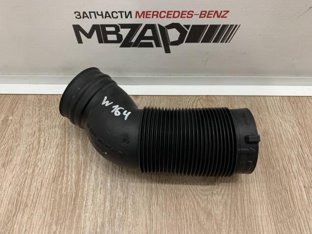 Патрубок воздушный впускной Mercedes W164 ML 164 a1645051761