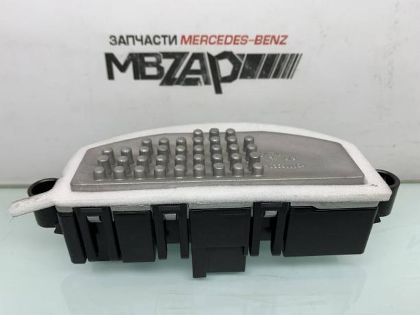 Реле моторчика печки Mercedes W222 S 222 a2229060301