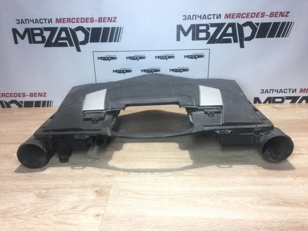 Корпус воздушного фильтра Mercedes W164 a2730900401