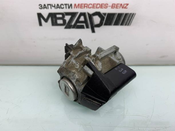 Личинка замка Mercedes W204 C 204 a2047600377