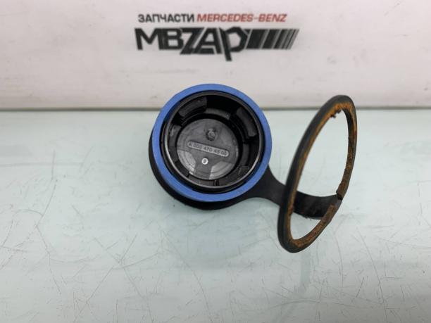 Крышка Adblue Mercedes W205 C 205 a0004704305