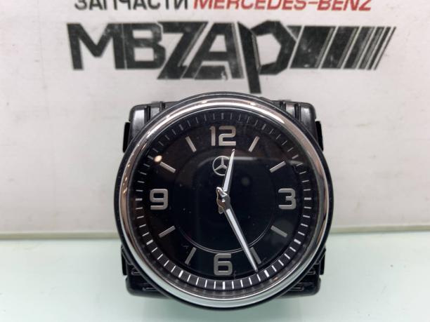 Часы торпедо Mercedes W222 a2138272000