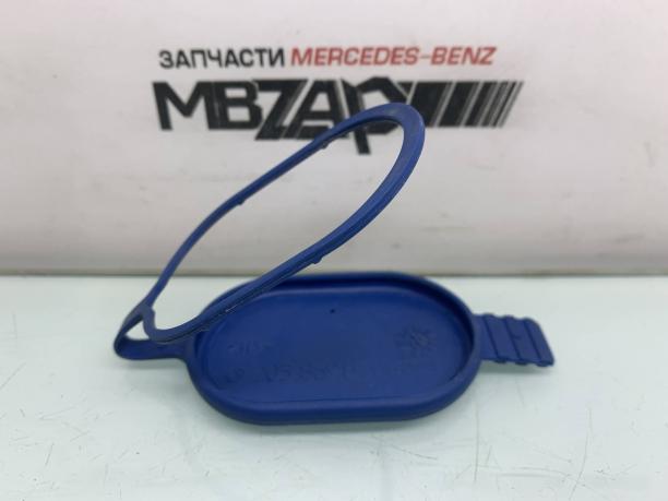 Крышка бачка омывателя Mercedes W205 a2038690108