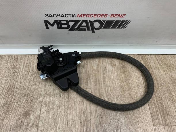 Замок крышки багажника Mercedes W204 a2047500485