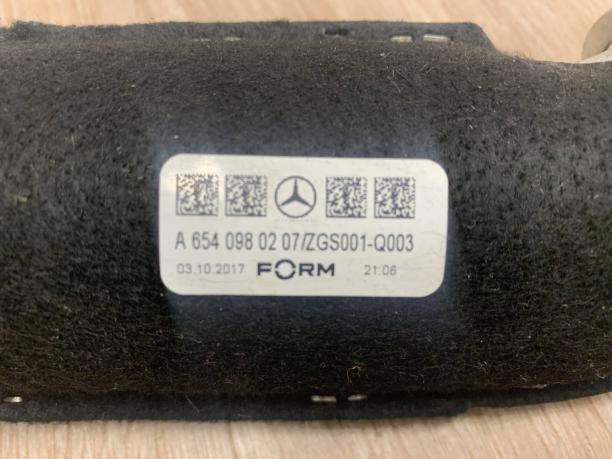 Патрубок интеркулера m654 Mercedes W213 a6540980207