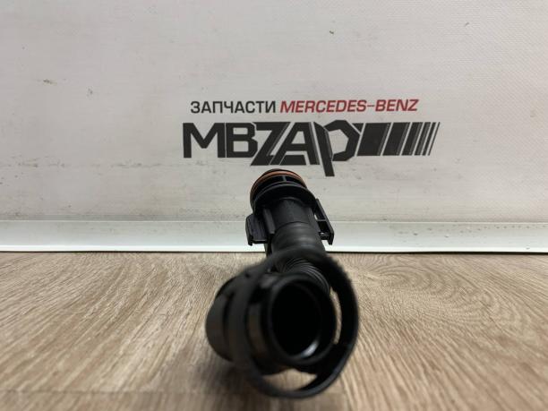 Трубка вентиляции m654 Mercedes W213 a6540107703