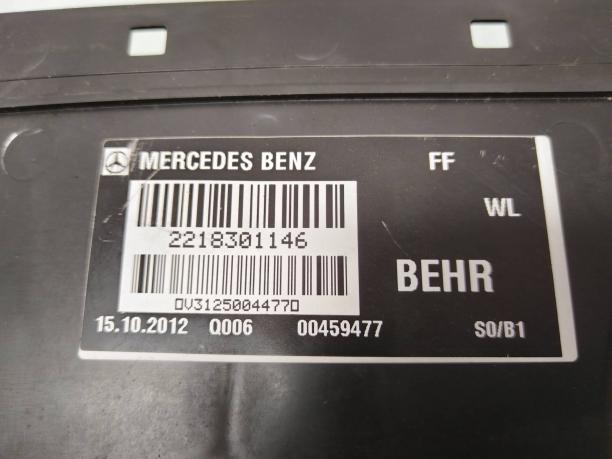 Воздуховод Mercedes W221 a2218300345