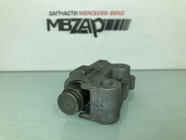 Натяжитель цепи ГРМ правый m276 Mercedes a2760502600