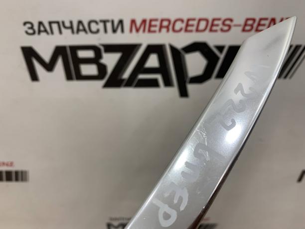 Молдинг двери передней левой Mercedes W222 a2226988100