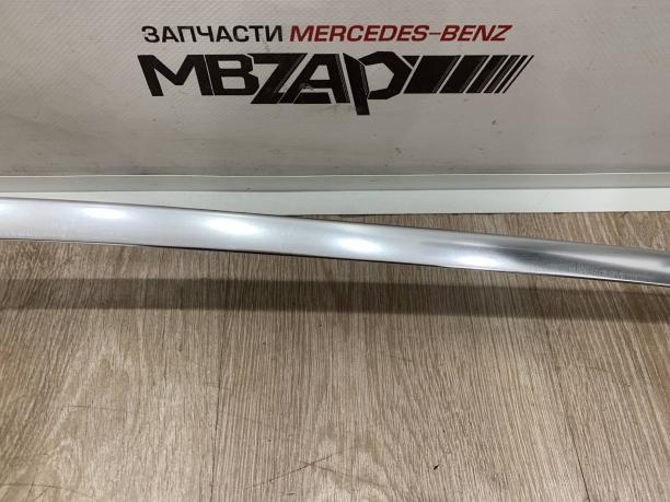 Молдинг двери задней правой Mercedes W222 a2226988400