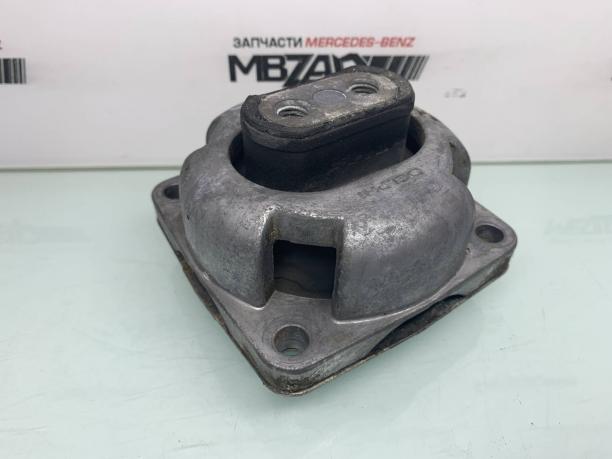 Подушка АКПП Mercedes W164 a1642400818