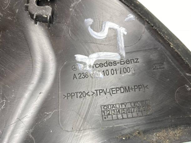 Водосток багажника правый Mercedes W238 a2386901001