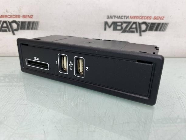 Блок USB Mercedes W213 a2138200401