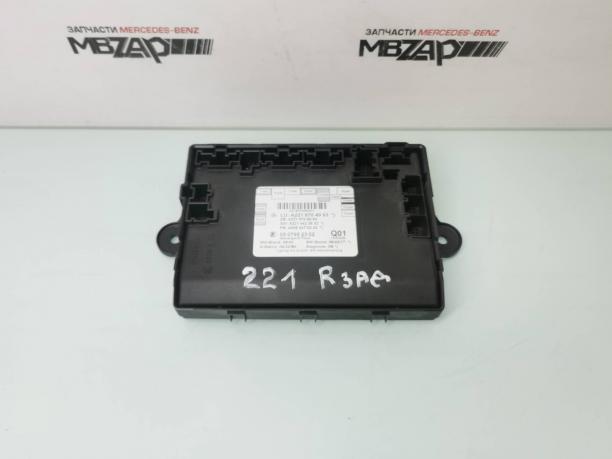 Блок задней двери Mercedes W221 S 221 a2218704993