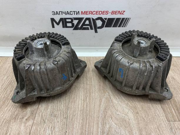 Подушки двигателя m651 Mercedes W212 E 212 a2122404117