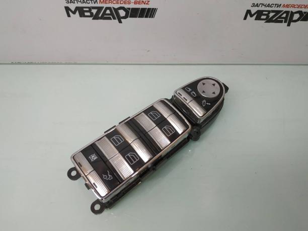 Блок кнопок стеклоподъемников Mercedes W221 a2218213951