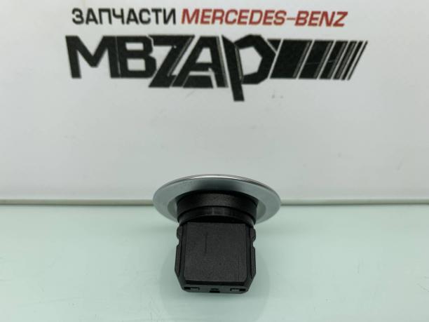 Кнопка запуска двигателя Mercedes W222 a2215450714