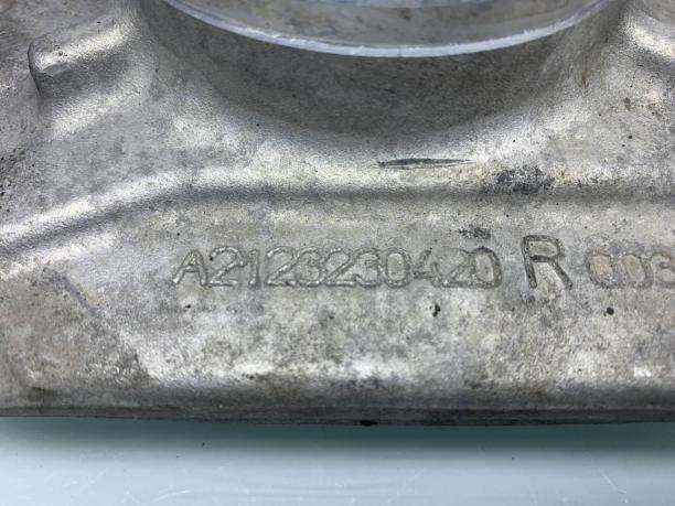 Опора переднего амортизатора Mercedes W212 a2123230420