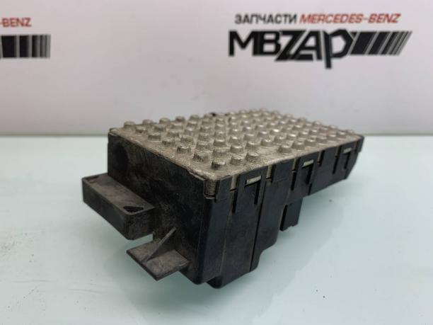 Реле регулятор печки Mercedes W221 a2218200110