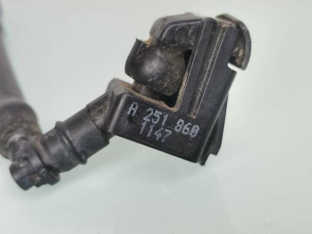 Форсунка лобового стекла Mercedes W251 a2518600347