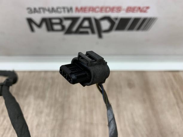 Проводка заднего бампера Mercedes W204 a2075403434