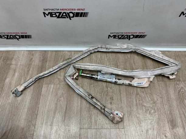 Шторка безопасности правая Mercedes W207 a2078600202