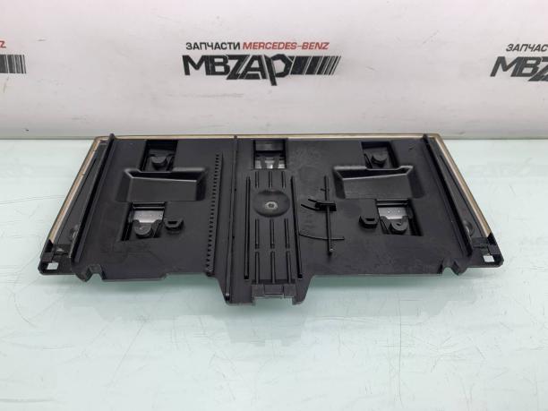 Крышка пепельницы Mercedes W207 a2076800807