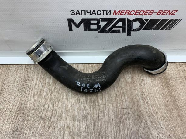 Патрубок радиатора Mercedes W204 a2045011682