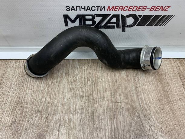 Патрубок радиатора Mercedes W204 a2045011682