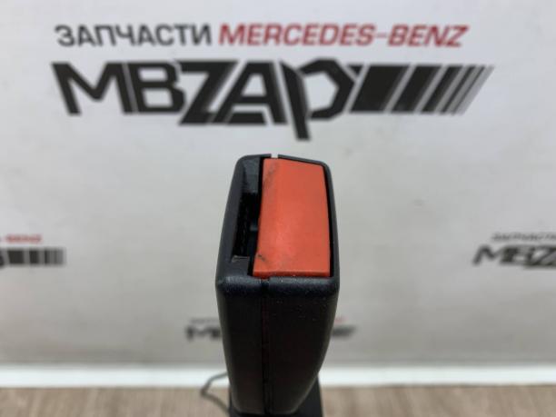 Замок ремня правый Mercedes X164 GL a2518602669