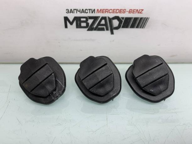 Крепление багажника Mercedes W212 a2128600014