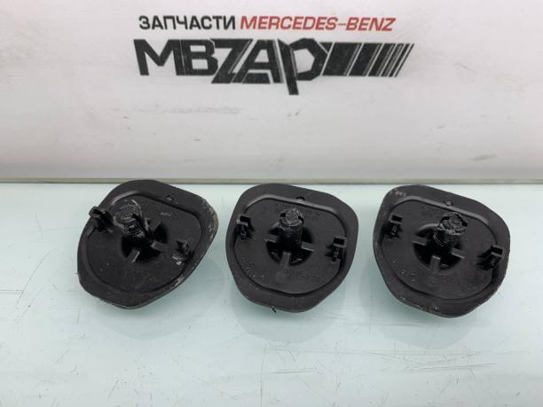 Крепление багажника Mercedes W212 a2128600014