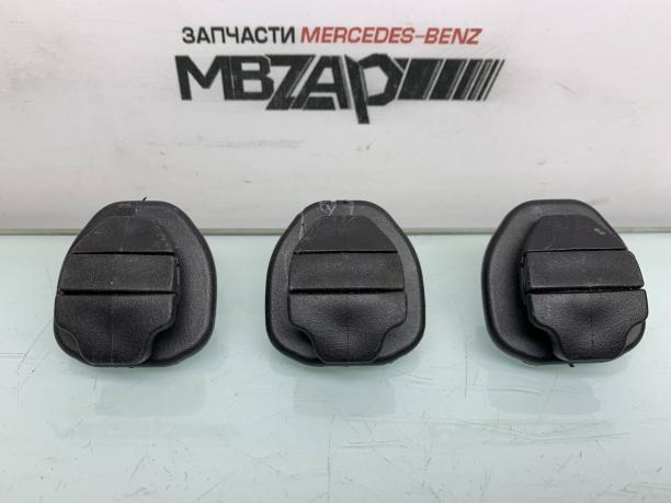 Крепление багажника Mercedes W212 a2128600014