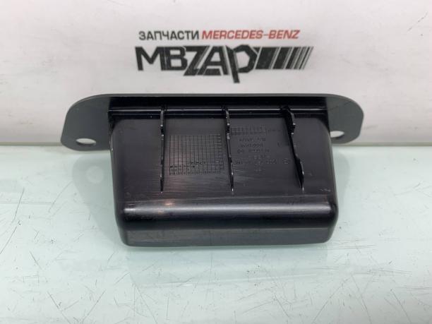 Ручка багажника внутренняя Mercedes W205 a2057571200