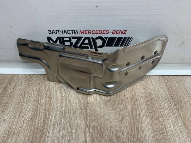 Тепловой экран двигателя m654 Mercedes W213 a6541422600