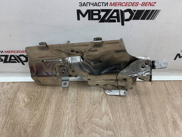 Тепловой экран двигателя m654 Mercedes W213 E a6541422200