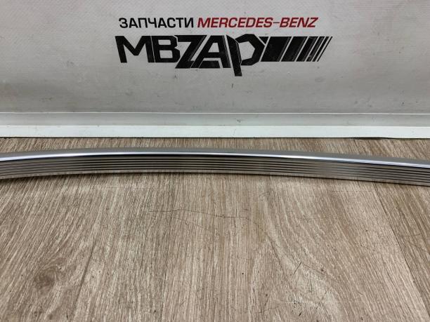 Молдинг крыши левый Mercedes W204 C 204 a2046902180